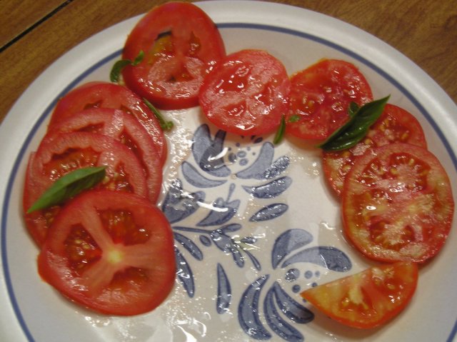 compare the tomatoes